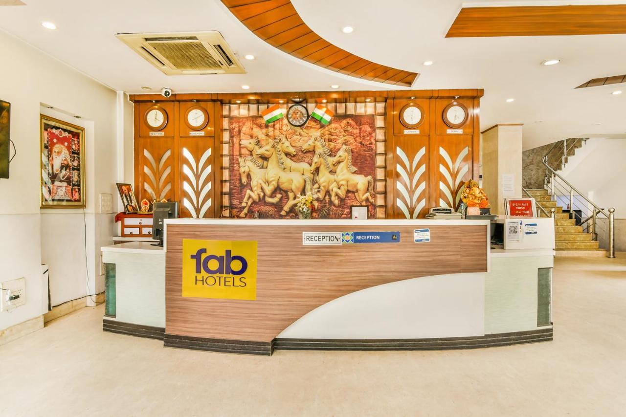 Fabhotel Sehej Inn Nueva Delhi Exterior foto